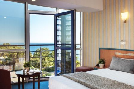 Стандартный 2-местный (с балконом)